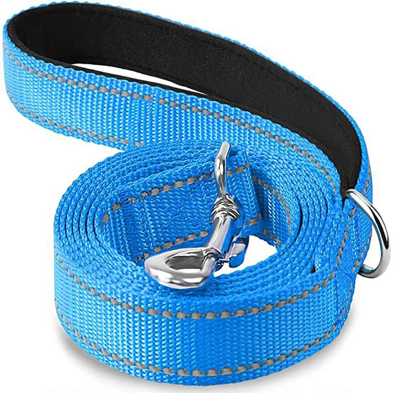 Relective dog leads, perfect day or in particular on night time walks 1.2/1.5/1.8M
